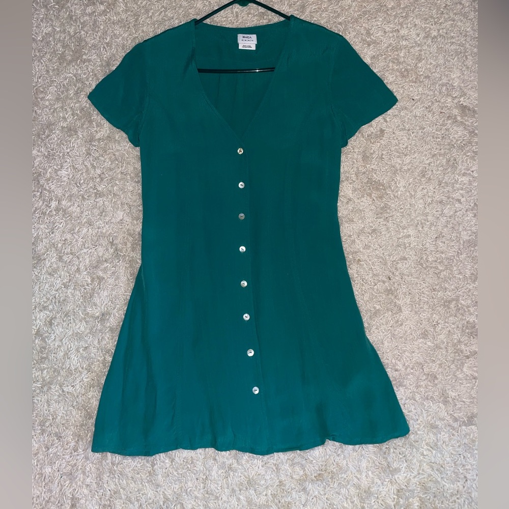 RVCA Green button up dress